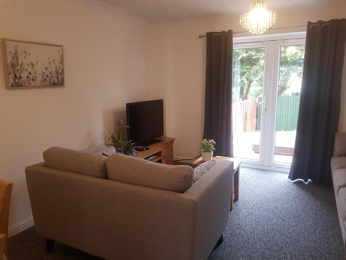 Charming 2-Bed House In Torquay Exterior photo