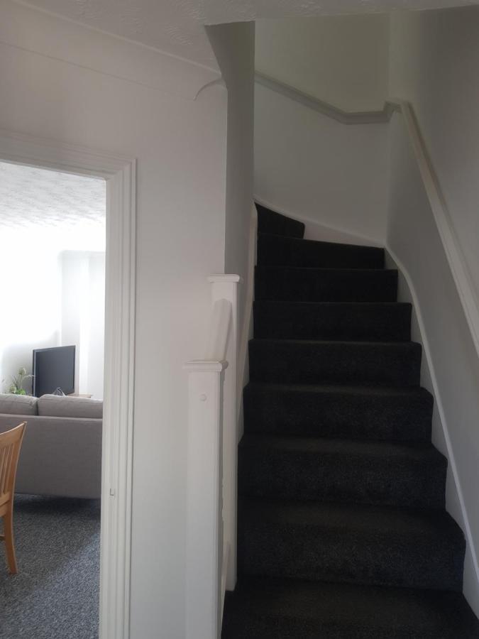 Charming 2-Bed House In Torquay Exterior photo
